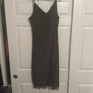 Black Velvet Spaghetti Strap midi dress - HM